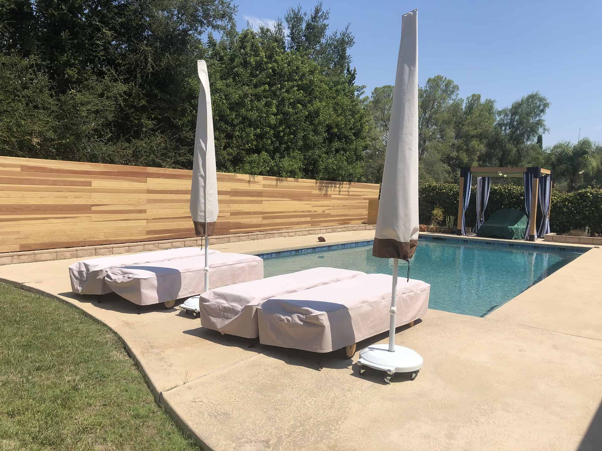 Cedar horizontal slat pool privacy fence